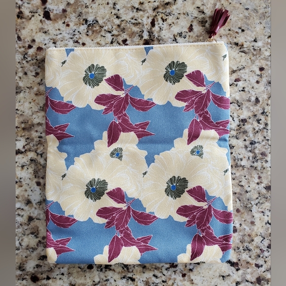 Rachel Pally Reversible Clutch - Picture 3 of 6